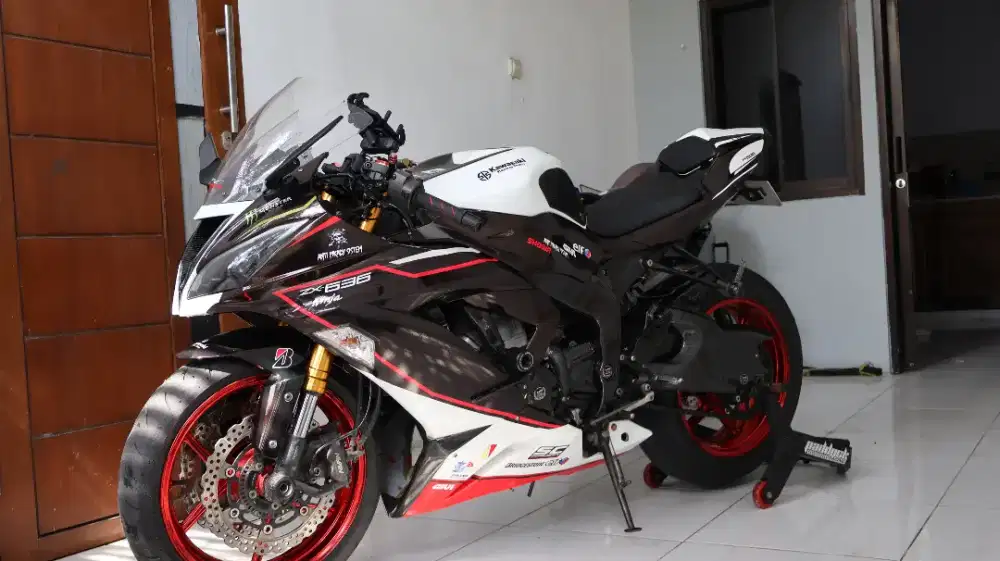 Superbike kawasaki ninja zx636R,600cc,vin 2013