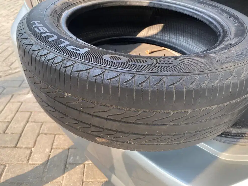 Ban accelera 185/65 r15