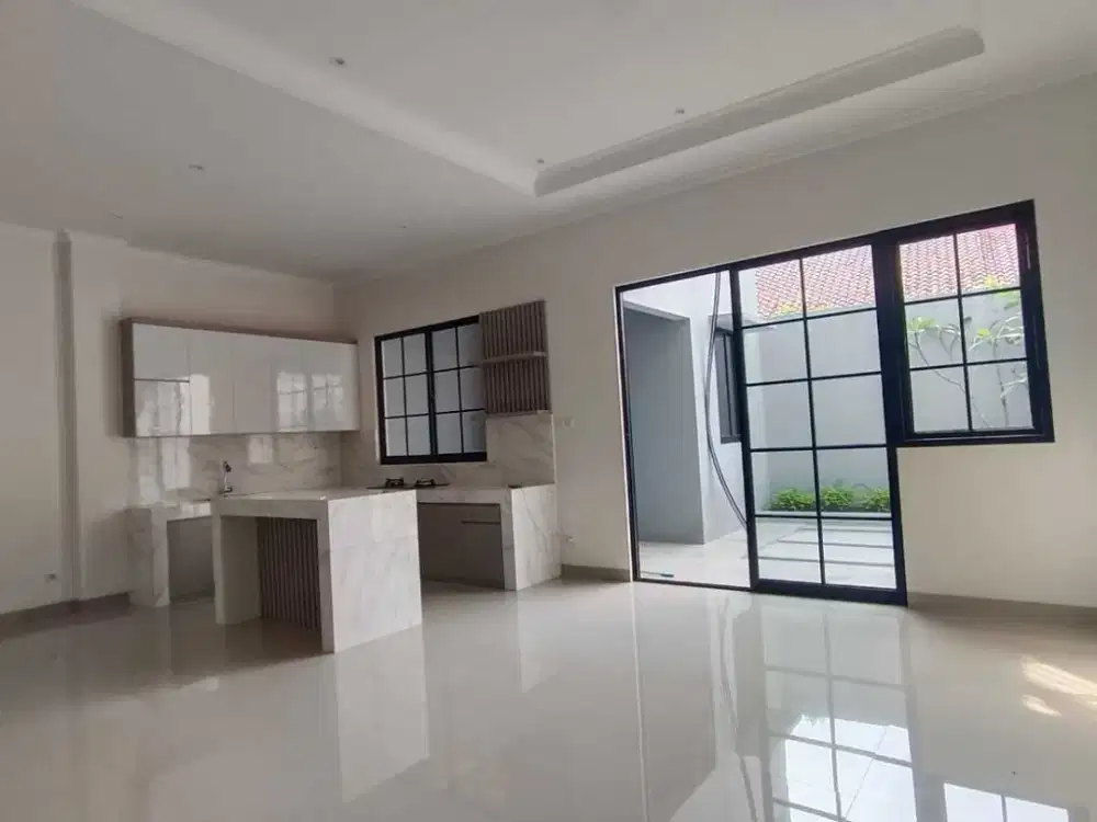 DIJUAL RUMAH 2 LANTAI BAGUS VIEW TERBAIK HARGA MURAH SENTUL CITY SSR510