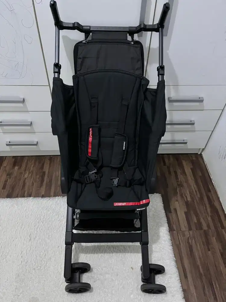 Dijual Stroller Babydoes Kompakt