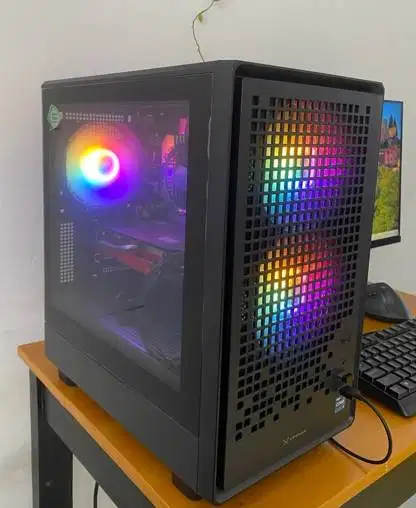 Dijual PC Gaming & Editing Super Kenceng – Harga Cuma 10 Juta-an aja!