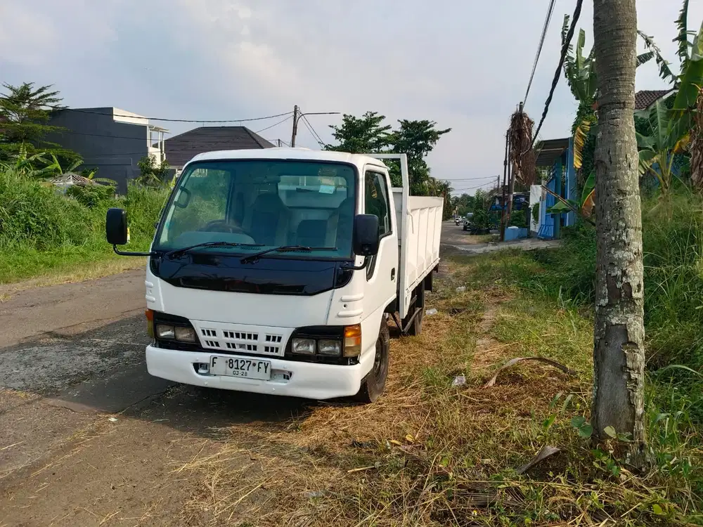 Isuzu Elf 2010 Diesel