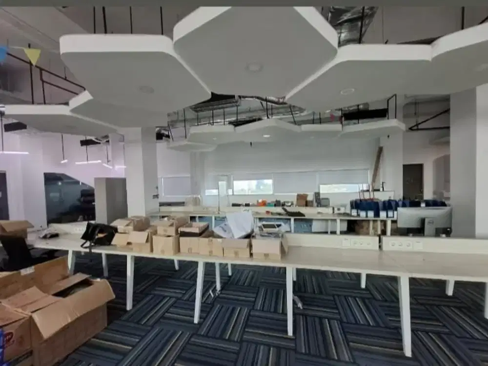 SEWA KANTOR DI JAKARTA SELATAN KUNINGAN 1640M2 FITTED 155KNEGO
