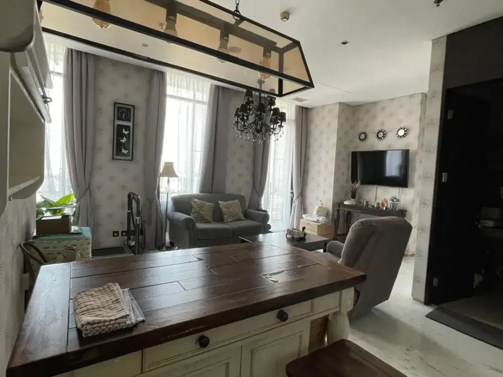 Disewakan :Senopati Suites 2BR, balkon full dan city view