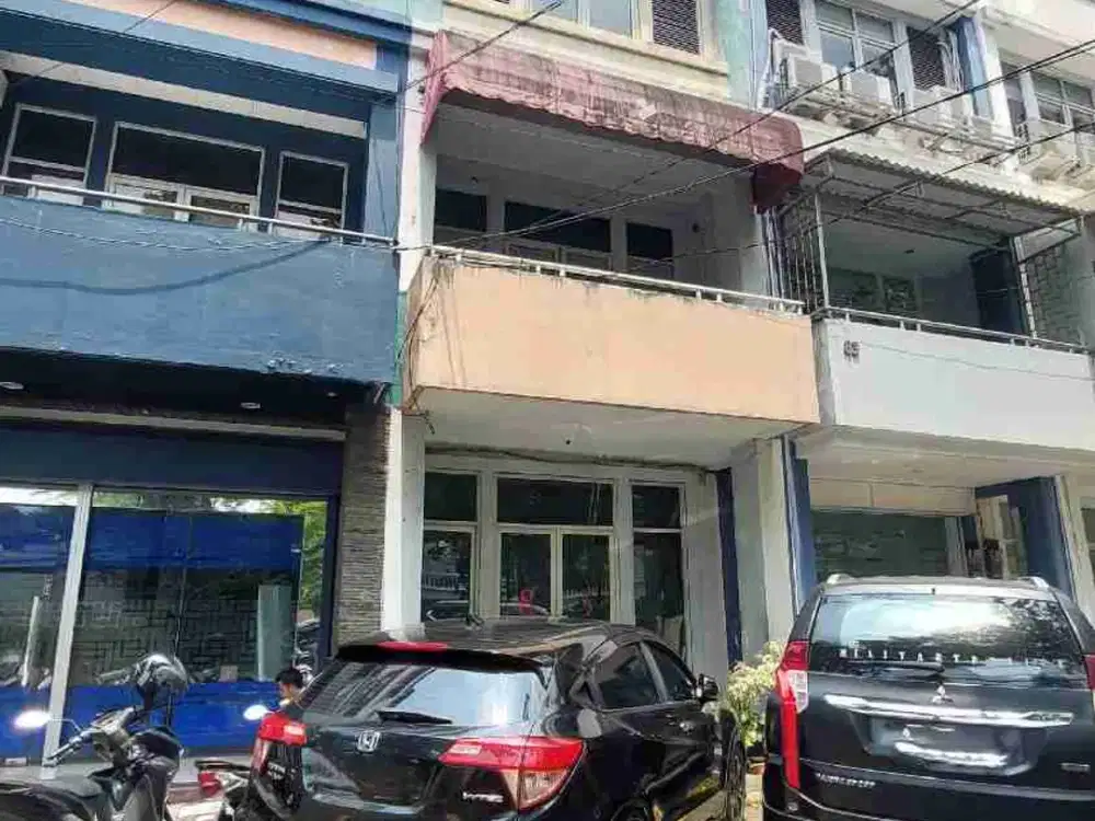 Disewakan Ruko 4 Lt Grand Panglima Polim Dekat Sta. MRT Blok A