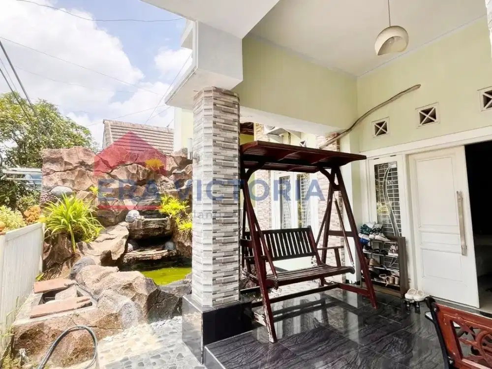 Rumah Cantik 1,5 Lantai Full Furnish Dekat Tol Karanglo, Siap Huni