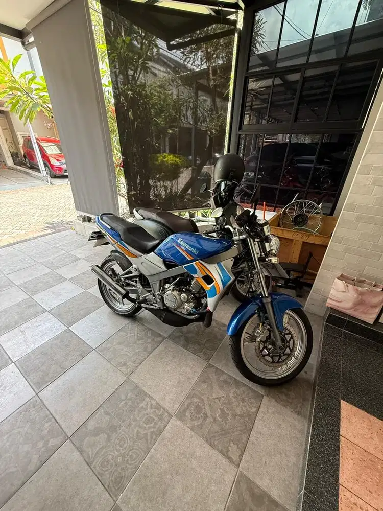 Kawasaki ninja kis 2005 biru