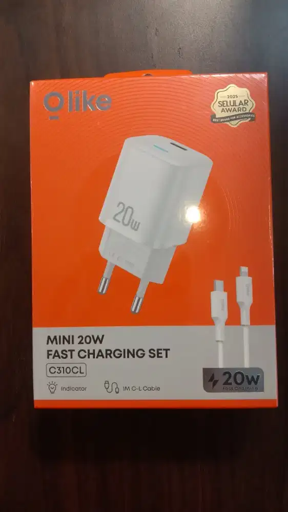 Olike C310CL 20W 3A PD QC USB TYPE C + Set Kabel C To Lightning
