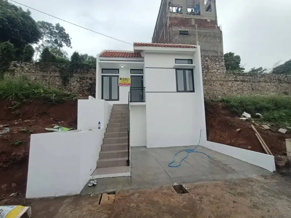 Rumah minmalis modern hanya 10 menit ke kawasan pendidikan jatinangor