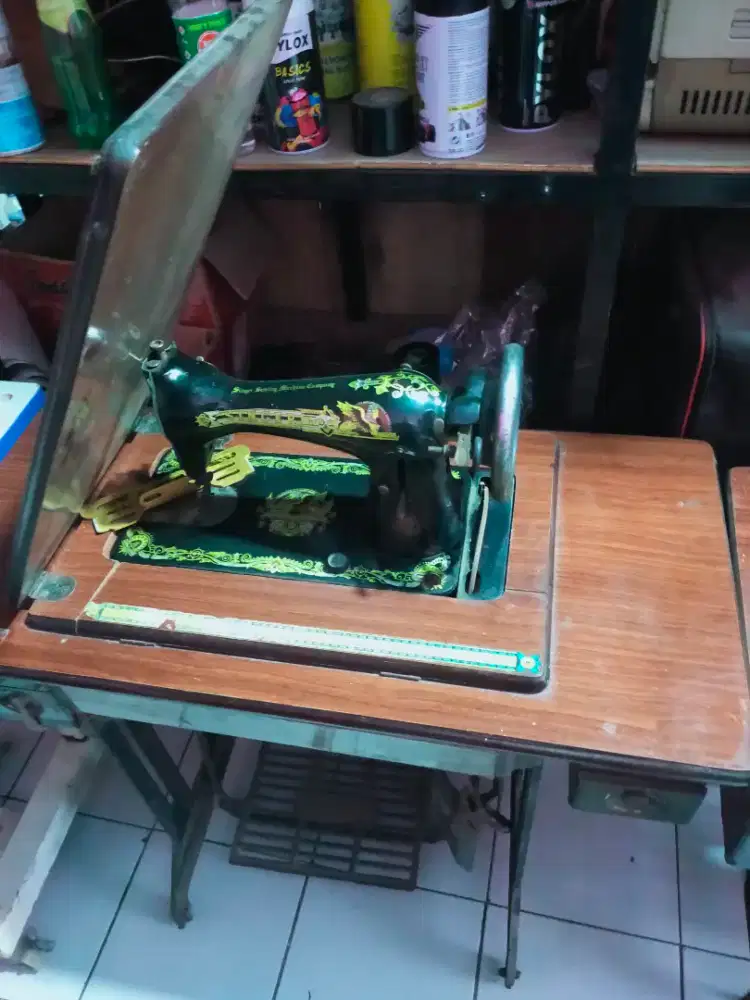Mesin jahit jadul