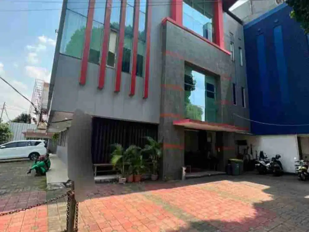 Mini Office 4 Lantai Hook di Cipete Raya