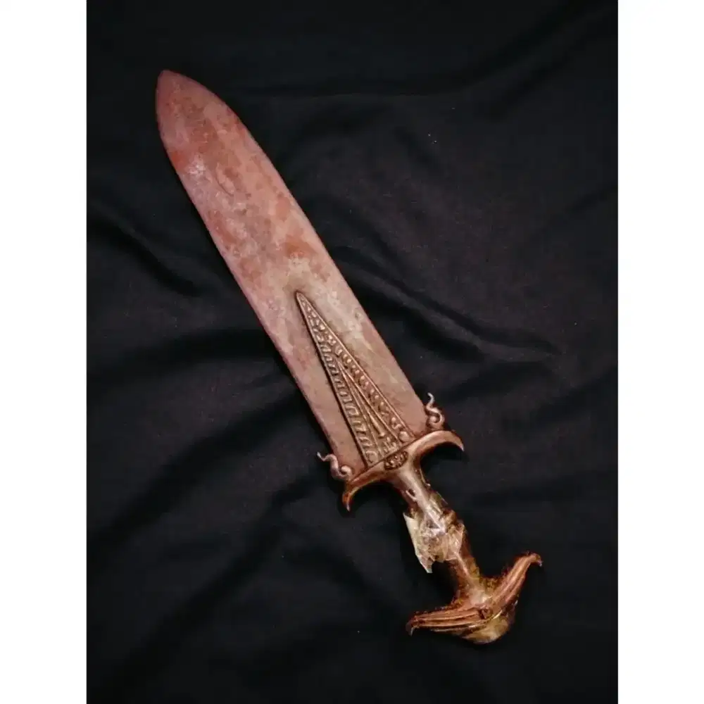 Kadga Perunggu Junjung Drajat Temuan Kuno Lawas