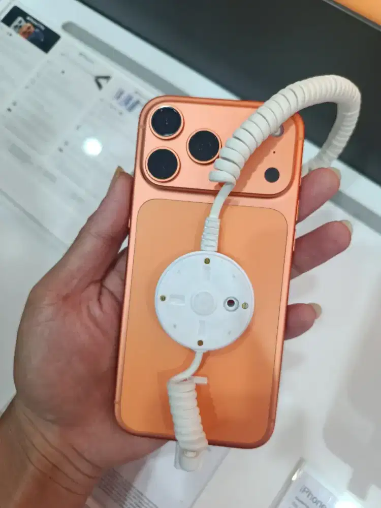 Kredit iPhone 17 Pro Max dari Home Credit Indonesia