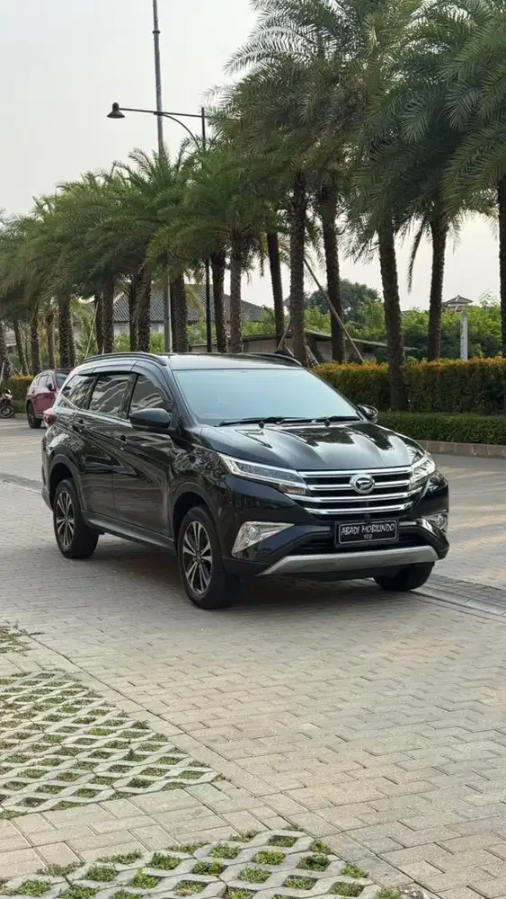 Terios R matic km 22rb seperti baru