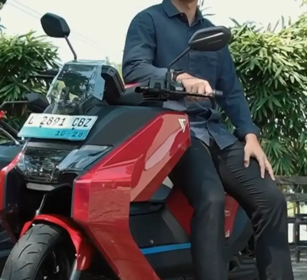 Motor listrik savart S1 P insignia red edition