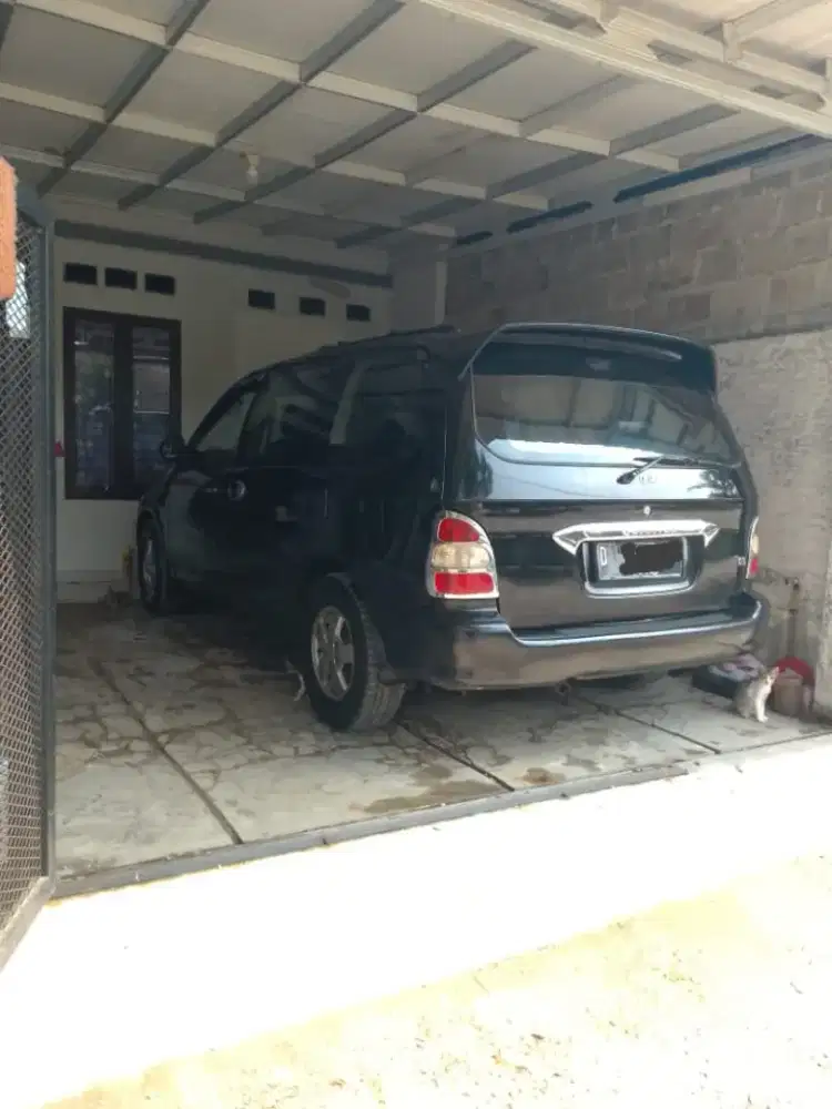 Kia Carnival 2000 Bensin