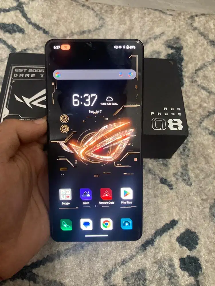 Asus ROG phone 8