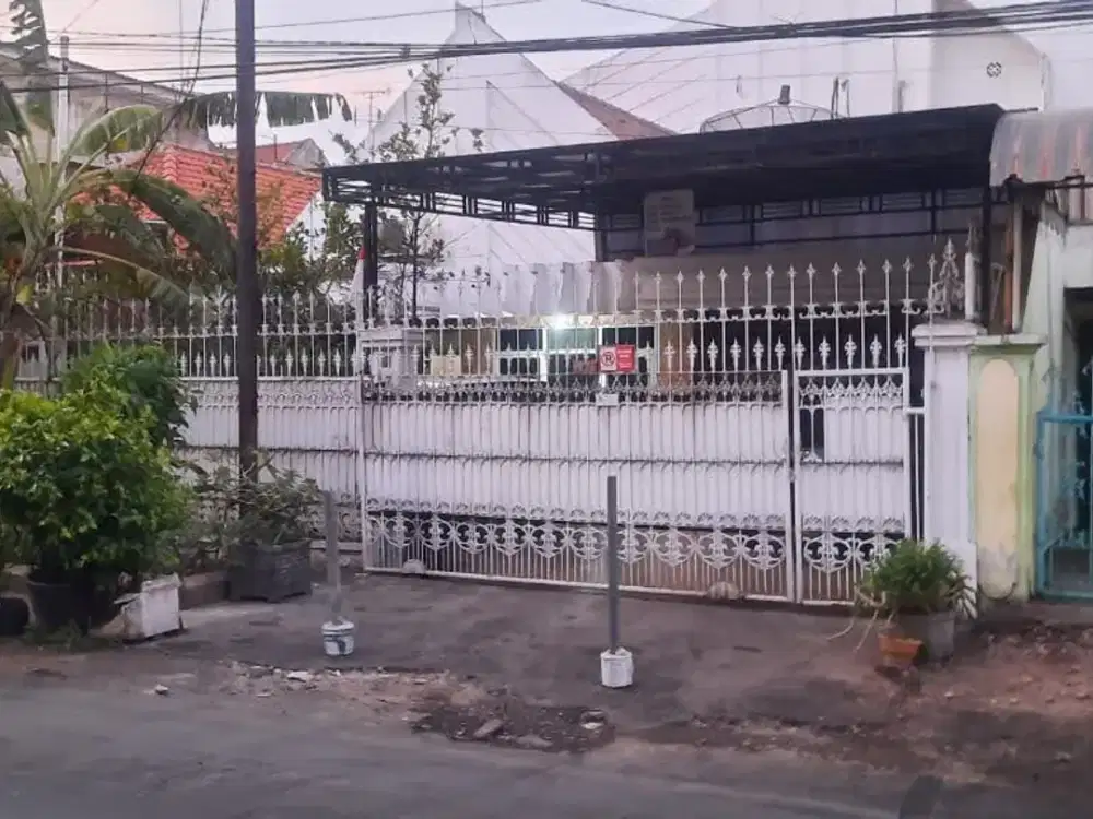 Dijual Rumah Hitung Tanah Sangat Murah Pucang Adi