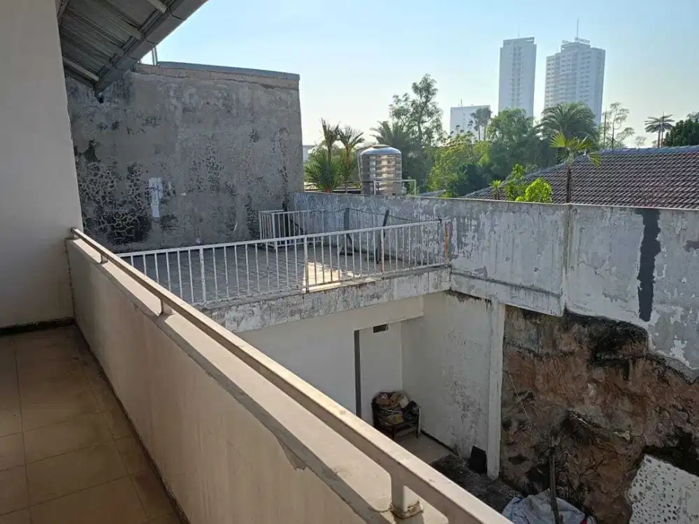 Dijual Rumah Hitung Tanah Lokasi Kupang Indah