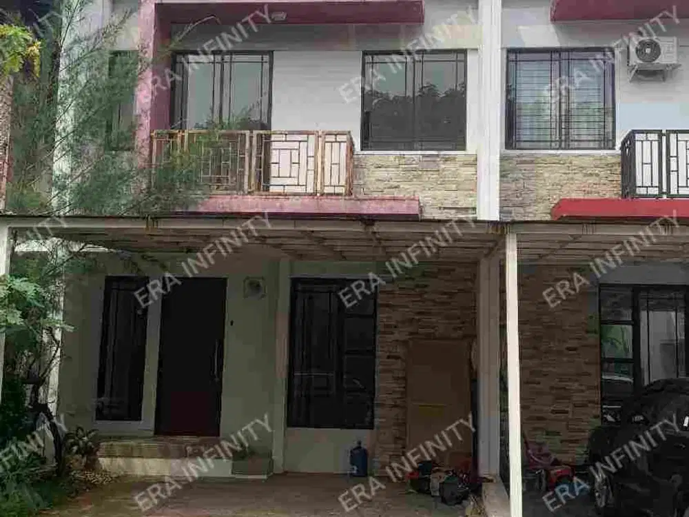 Dijual Rumah di Green Lake Cluster Asia Rumah Depan Taman, Harga Murah Harus Segera Terjual, Lokasi Sangat Nyaman dan Jauh Dari Kebisingan