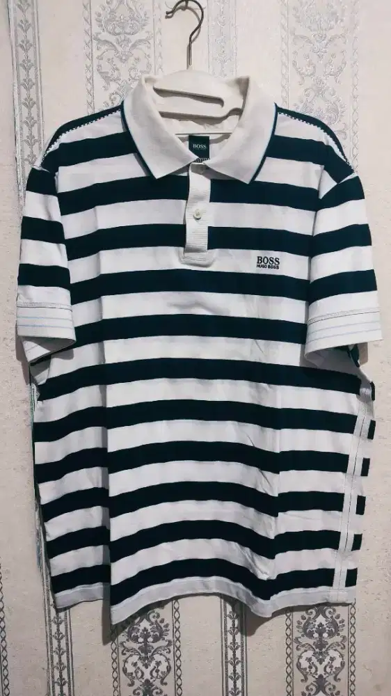 Polo shirt HUGO BOSS original like new