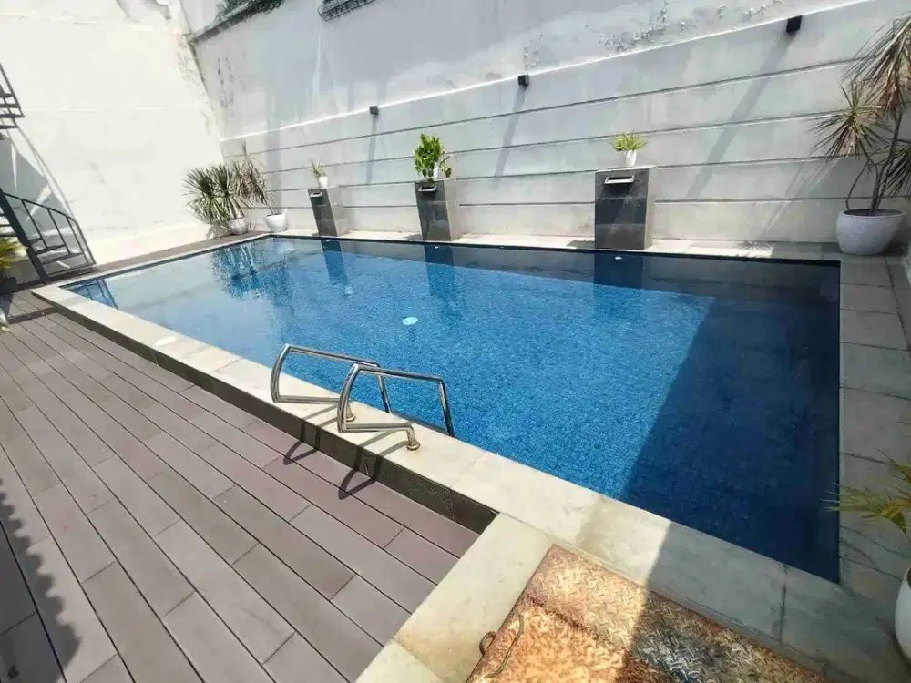 Dijual rumah bagus fullfurnished di Sentul city