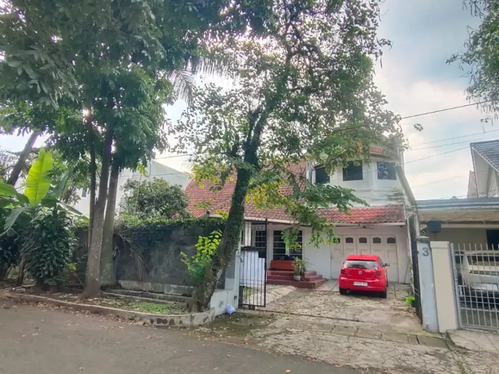 DIJUAL Rumah Mewah SHM 2 lantai pusat kota di Sayap Riau, Bandung