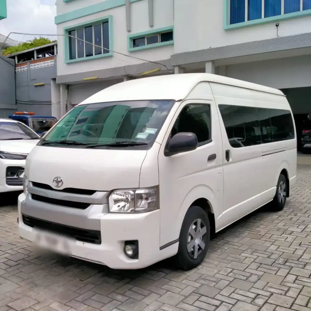 TOYOTA HIACE COMMUTER 2.5L M/T 2020 NIK 2020 KM 30 RB ORIGINAL 16 SEAT