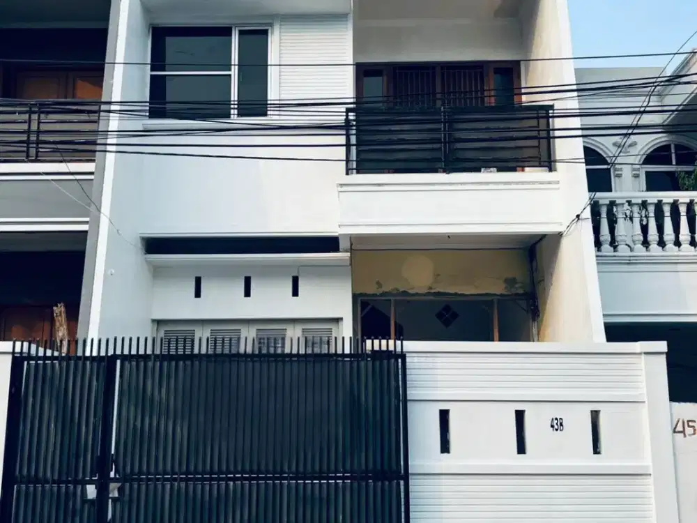 Disewakan Rumah Tomang Jakarta Barat Siap Huni