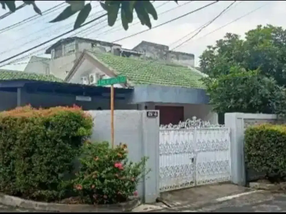 Dijual Cepat! Rumah Strategis 4 Kamar Tidur Tanah 172m2 di Pulogebang