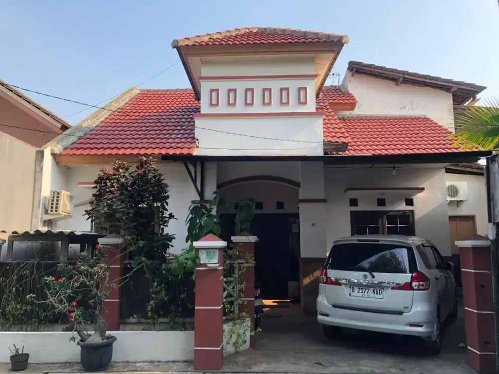 Rumah Nyaman di Komplek Permata Harapan Indah