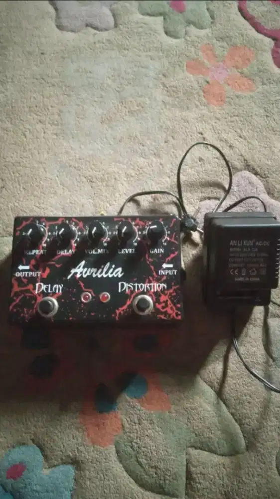 Effect Guitar & Adaptor