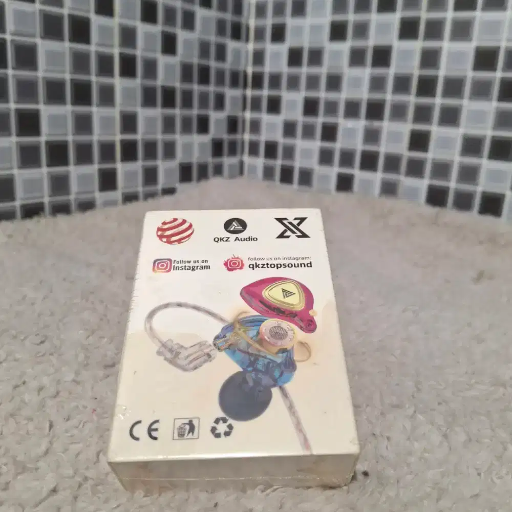 QKZ AUDIO HEADSET EARPHONE PLUS MICROPHONE BARU ASLI ORIGINAL