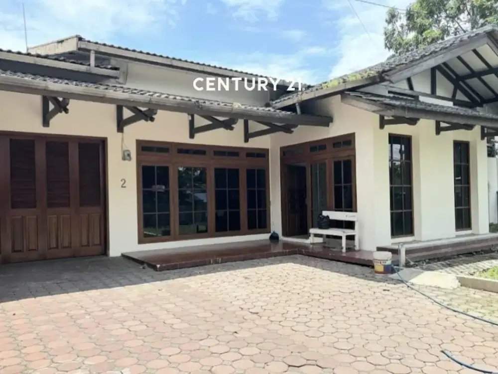 Dijual Rumah Asri Tanah Luas Di Cisitu Dago Bandung Jabar