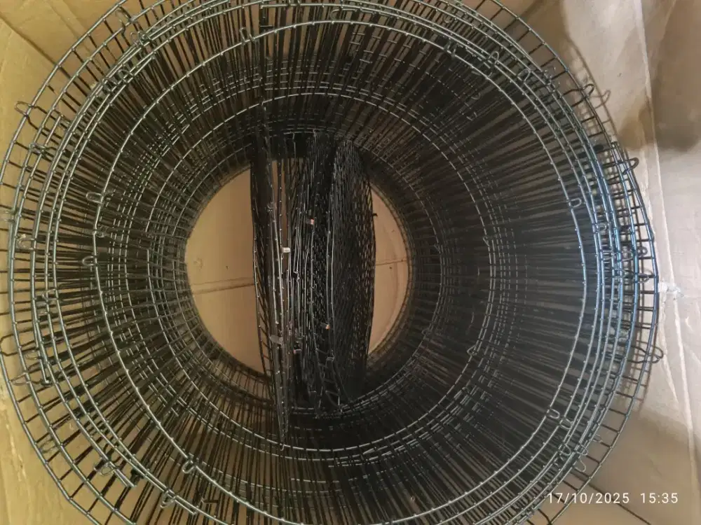 Sangkar burung Lovebird kenari