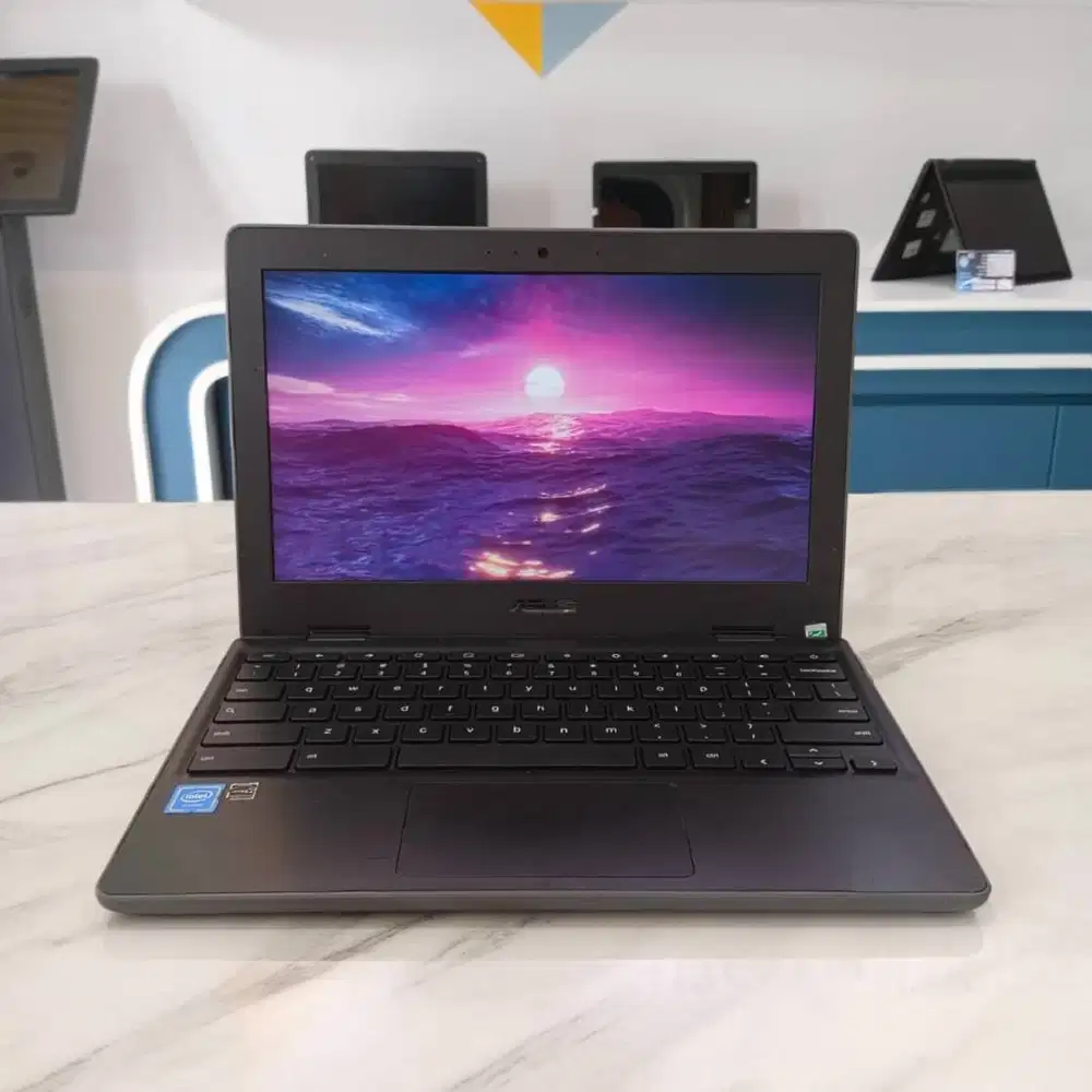 [AS03] Laptop Desain Asus 4GB SSD 12Inch Cocok Untuk Mahasiswa