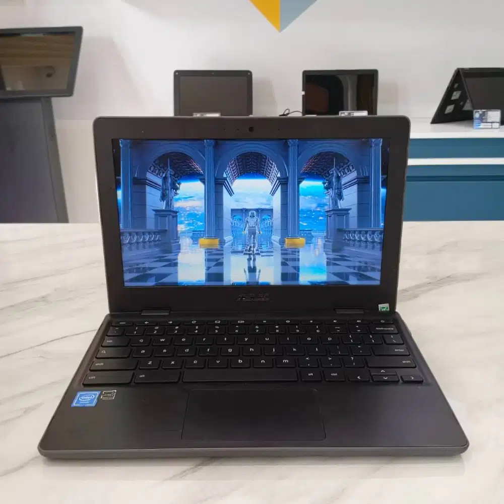 [AS03] Laptop Desain Asus 4GB SSD 12Inch Cocok Untuk Pelajar