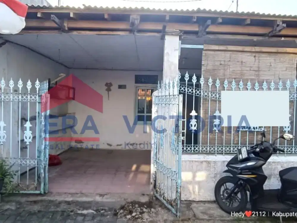 Rumah Juak di Perumahan Dekat Simpang Lima Gumul Kediri
