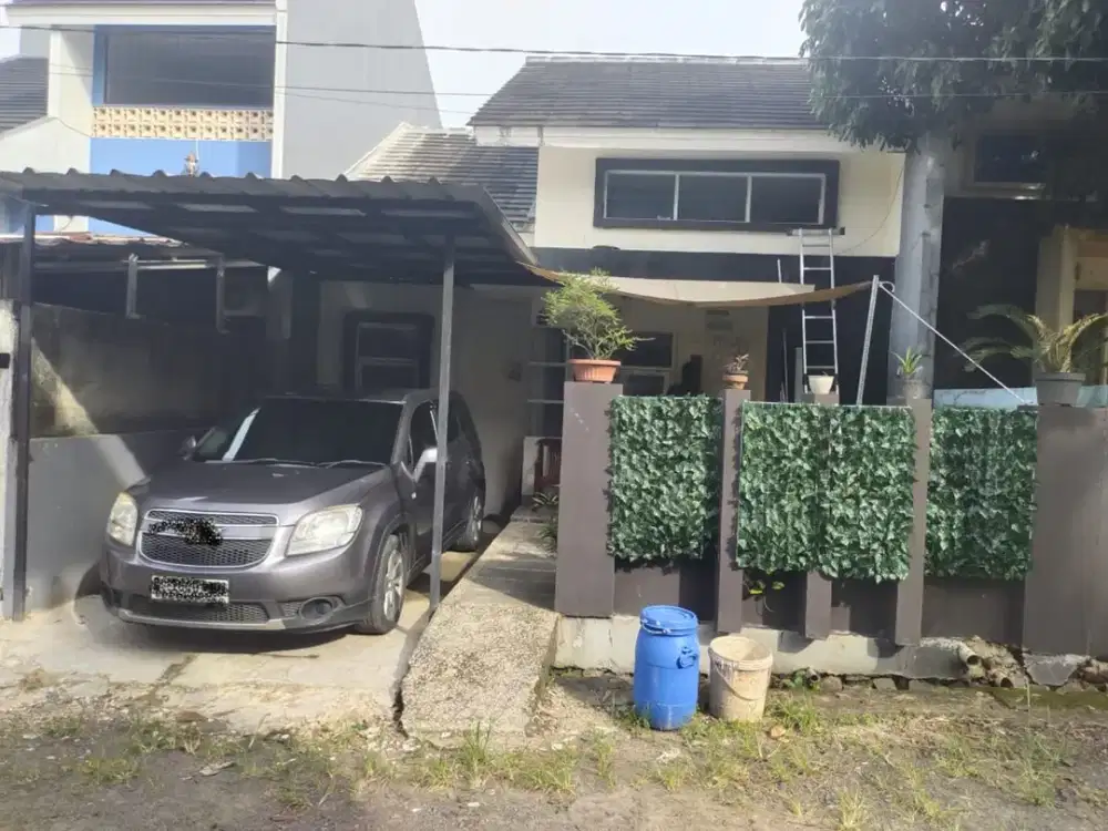 Rumah Luas Strategis 15 Menit ke Terminal Parung Dibantu KPR  J-32255