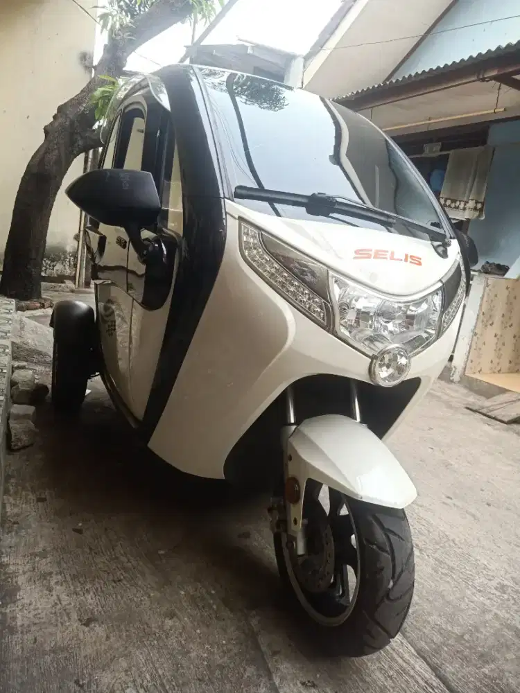 Selis new balis seken