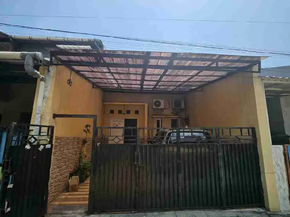 Jual murah Rumah 1.5 lantai di BCS Kelapa Gading