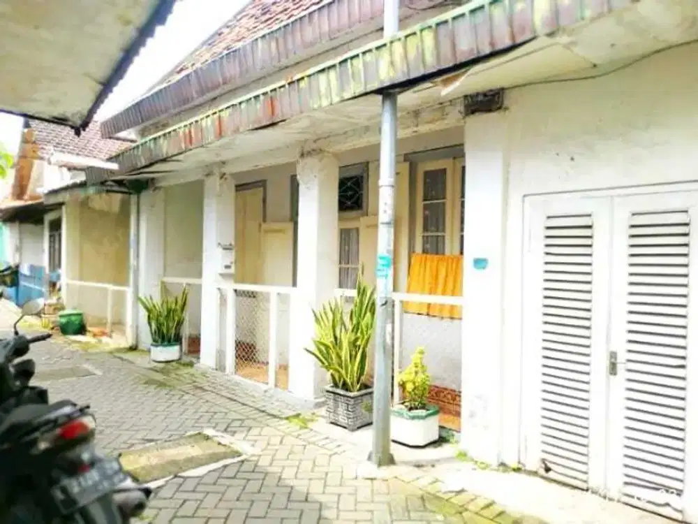 JUAL RUMAH MURAH DI TENGAH KOTA DI JL. PENELEH SURABAYA