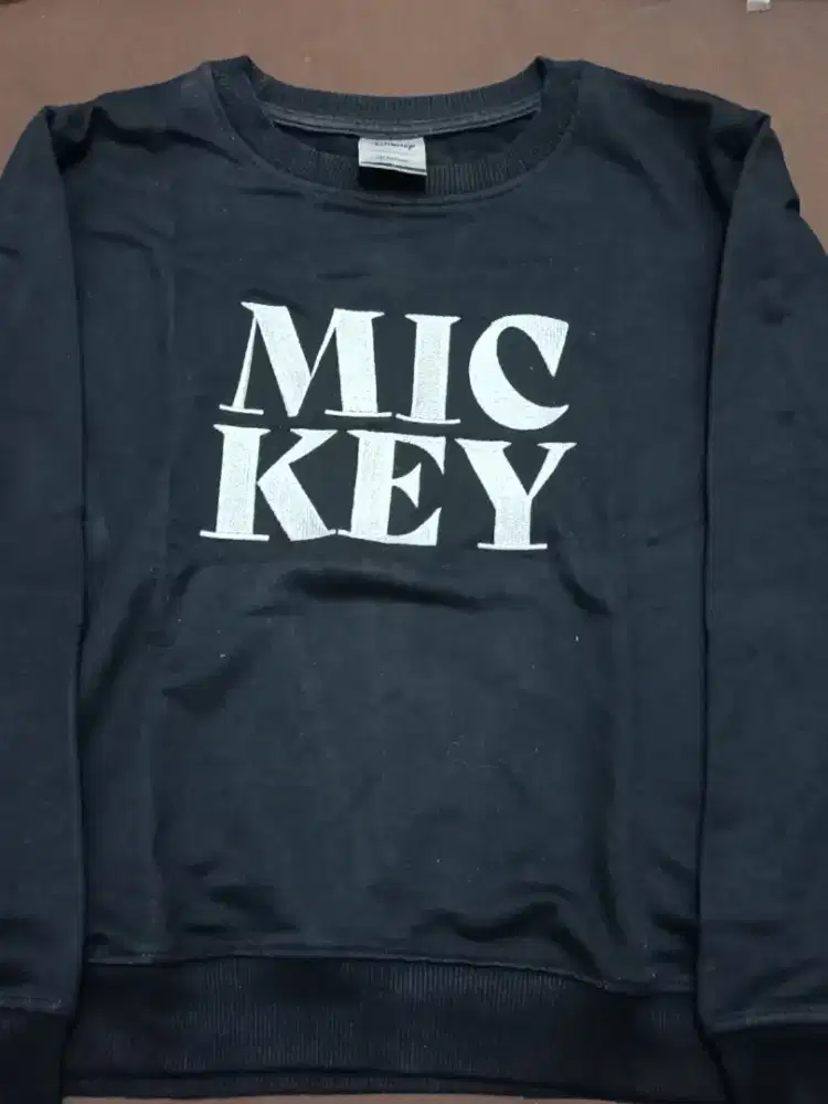 Sweater Nevada size S