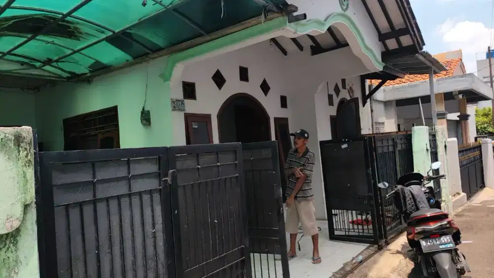Di kontrakan rumah baru di renov di jagakarsa