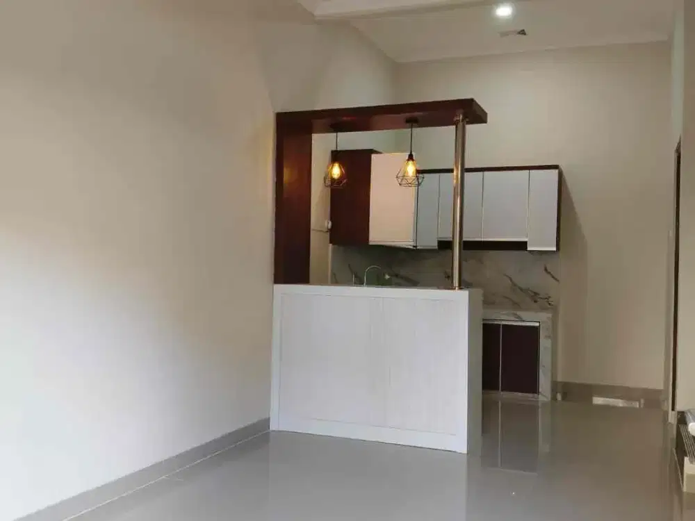 RUMAH BARU SELESAI RENOVASI RAPIH SIAP HUNI BONUS WATER HEATER  DAN KOMPOR TANAM