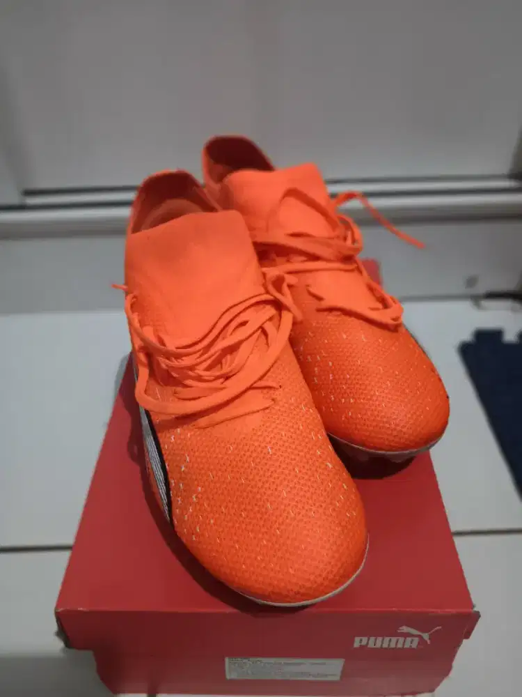 Sepatu Bola PUMA Ultra MATCH FG/AG