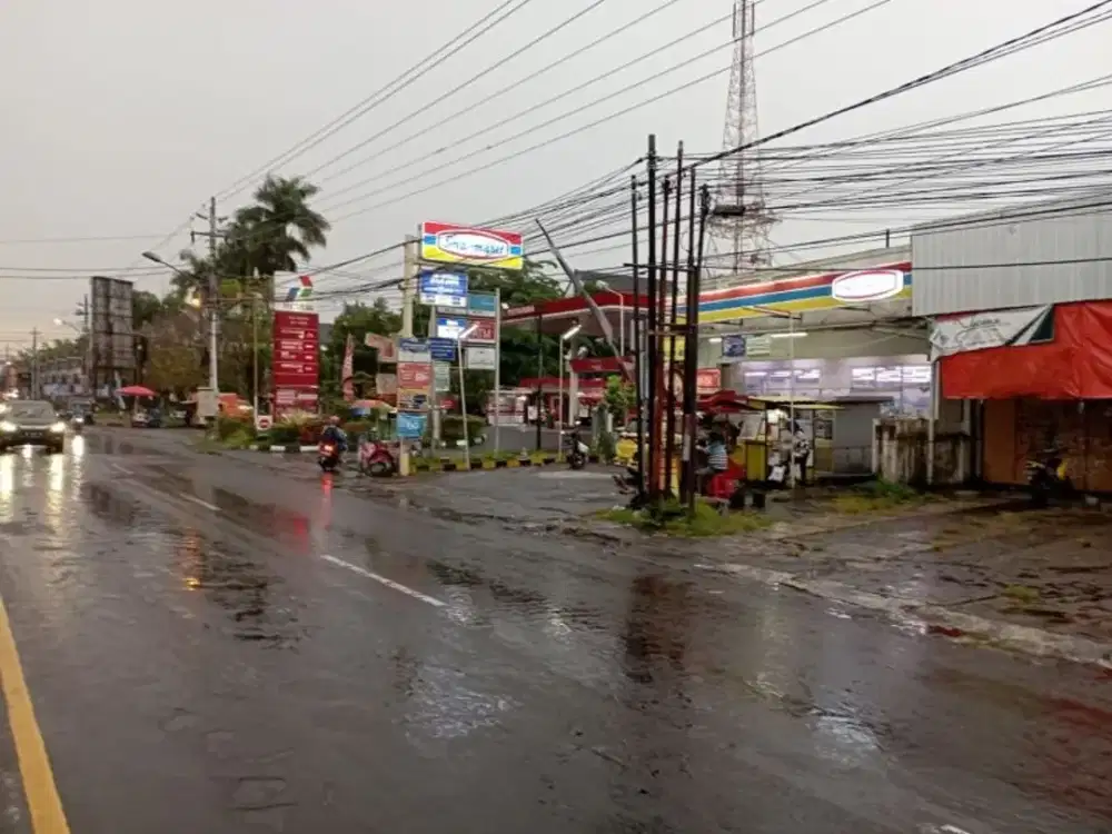 (DL)Tanah Bonus Bangunan Komersil 2 Kamar Dekat TVRI Jl Magelang Sleman