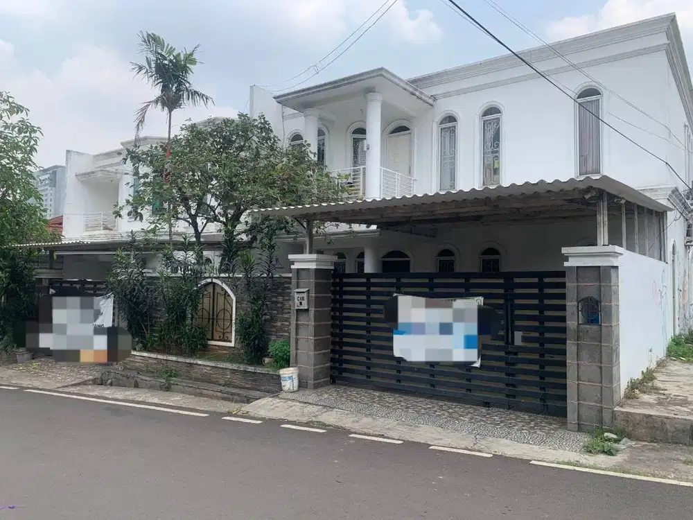 Dijual Rumah Hook 2 Lantai 419m² di Pejaten Timur, Jakarta Selatan