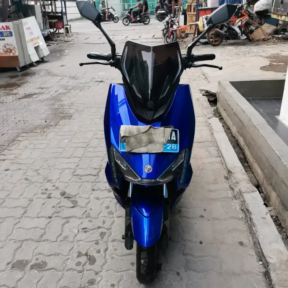 Motor Listrik United TX1800 Blue