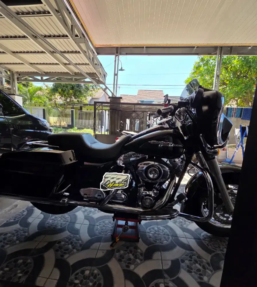 Harley Davidson Street Glide FLHX jamin mulus
